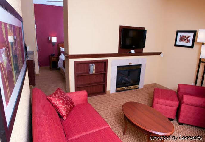 Hotel Courtyard 3*
