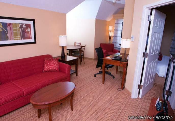 Courtyard 3* Middlebury